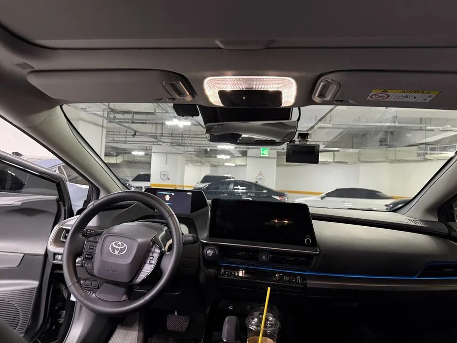 Toyota Prius — фото 2