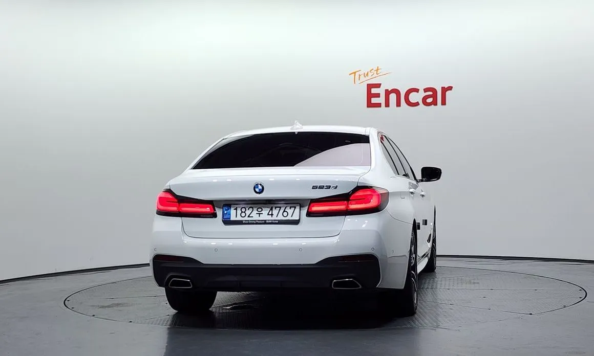 BMW 5-Series 2021 из KR, фото 4