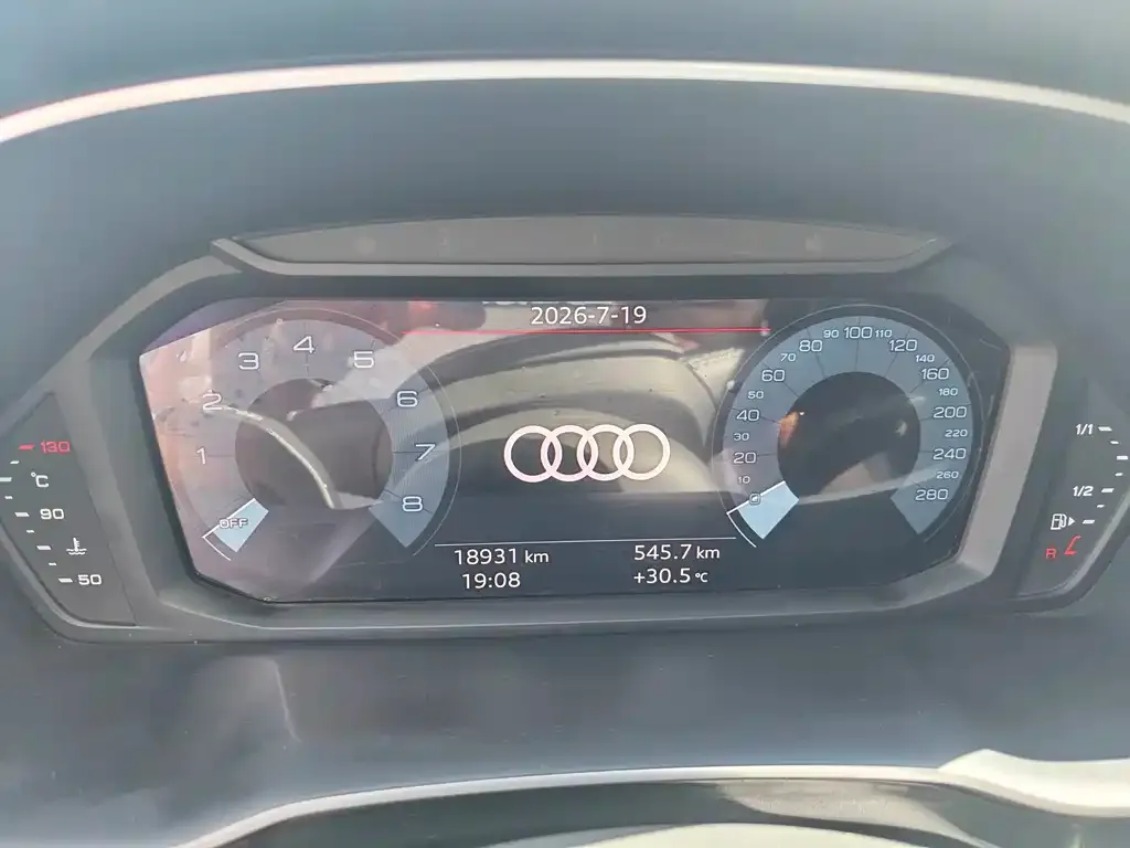 Audi Q3 — фото 2