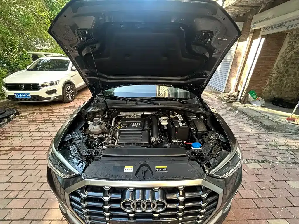 Audi Q3 — фото 7
