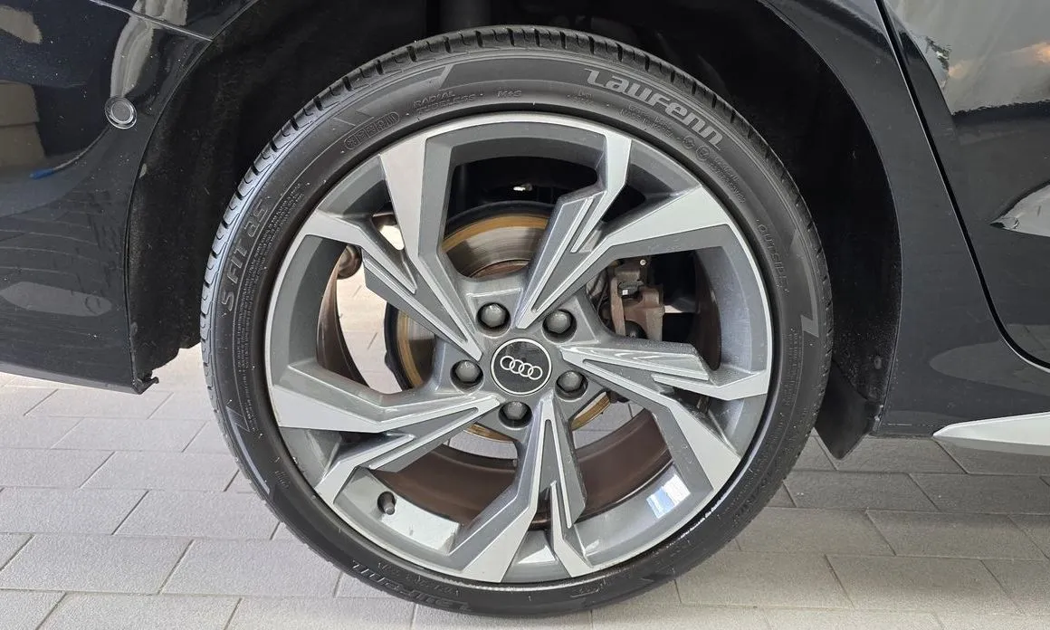 Audi A3 2023 из KR, фото 4