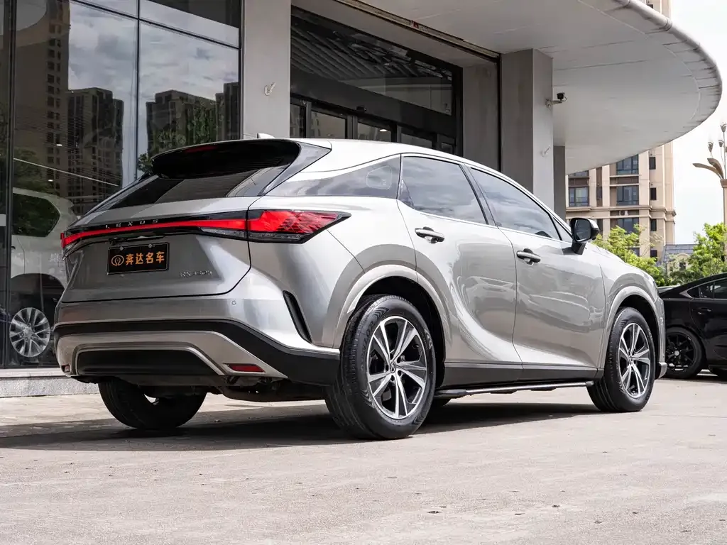 Lexus RX — фото 8