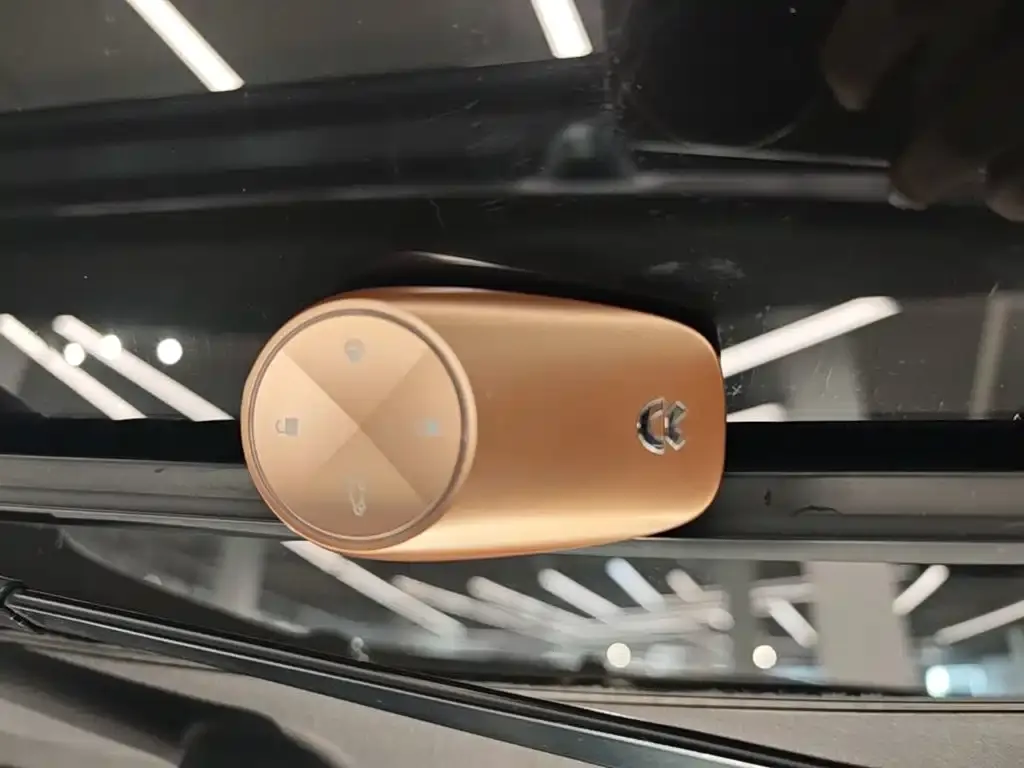 NIO EC6 — фото 2