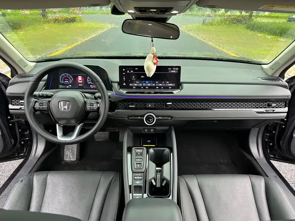 Honda Accord New Energy — фото 9