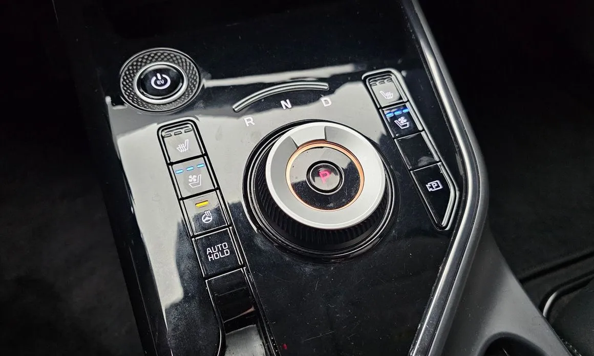 Kia Niro — фото 9