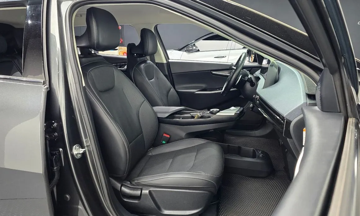 Kia EV6 2023 из KR, фото 7