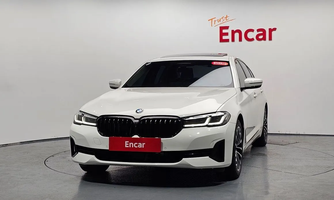 BMW 5-Series 2021 из KR, фото 10
