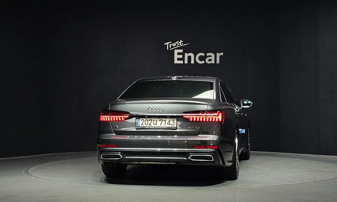Audi A6 — фото 2