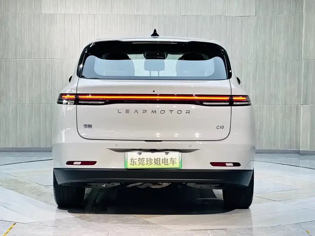 Leapmotor C10 — фото 2