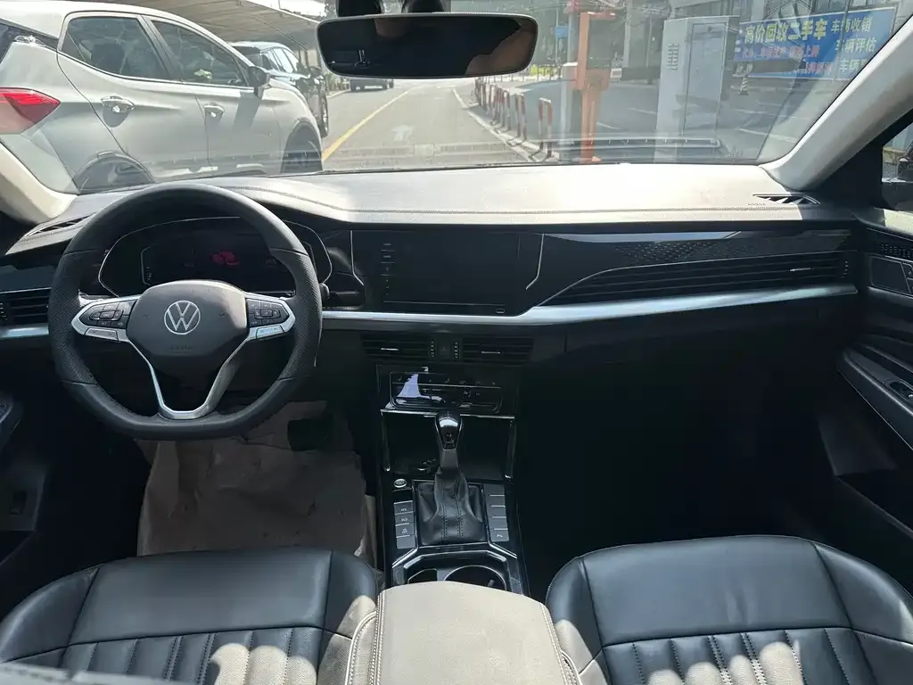 Volkswagen Passat — фото 4