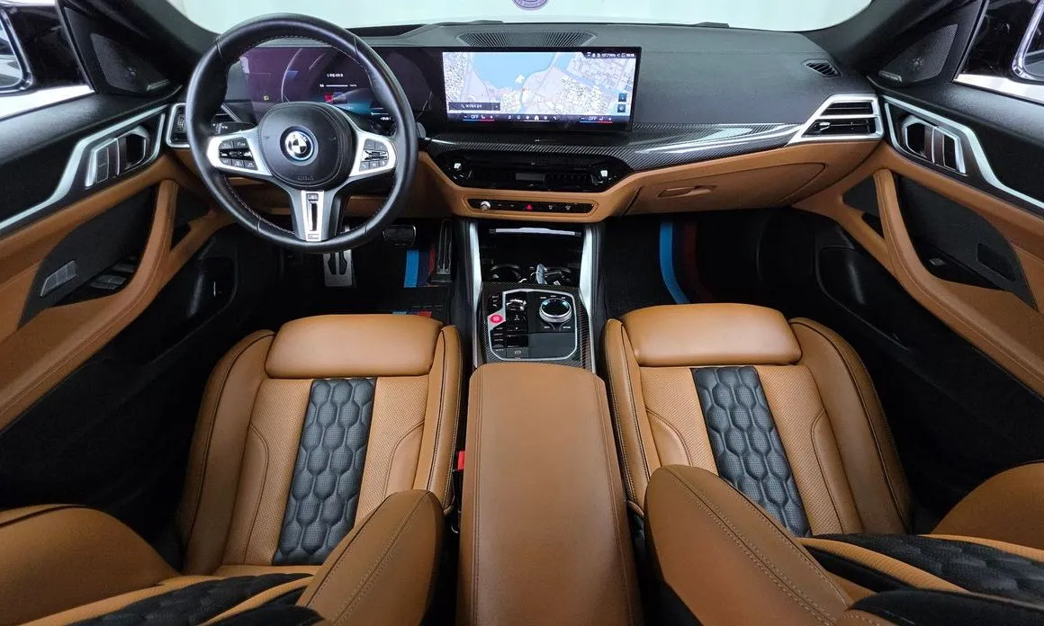 BMW i4 — фото 9