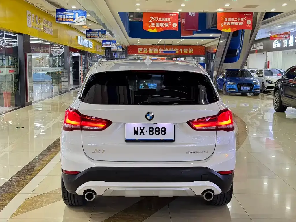 BMW X1 — фото 3