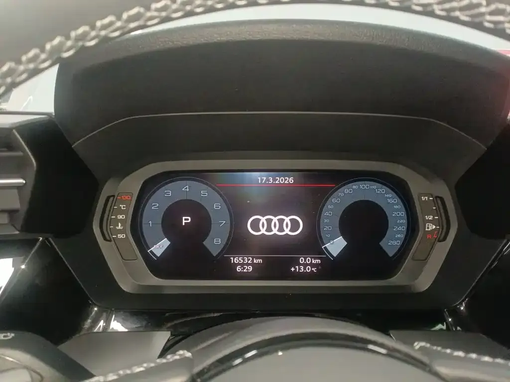 Audi A3 — фото 3