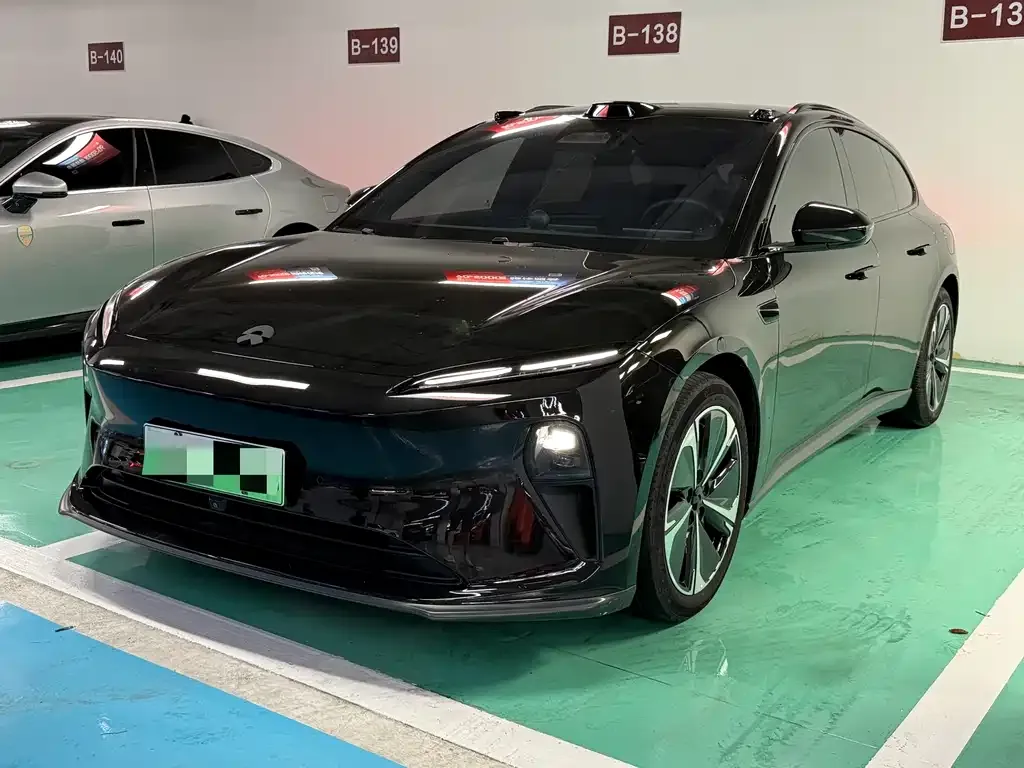NIO ET5T