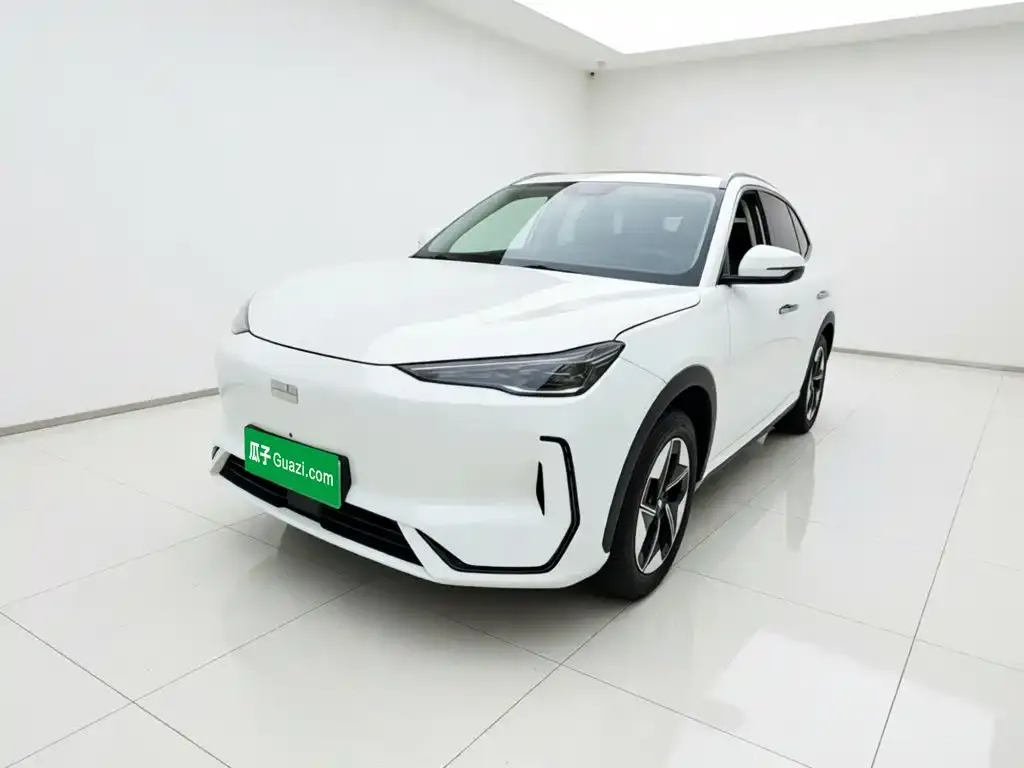 Geely Galaxy E5
