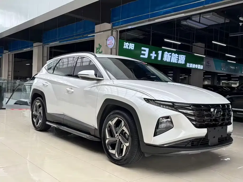 Hyundai Tucson — фото 2