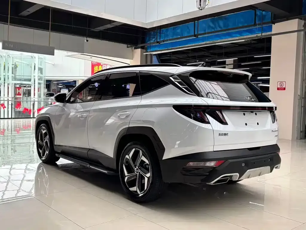 Hyundai Tucson — фото 7