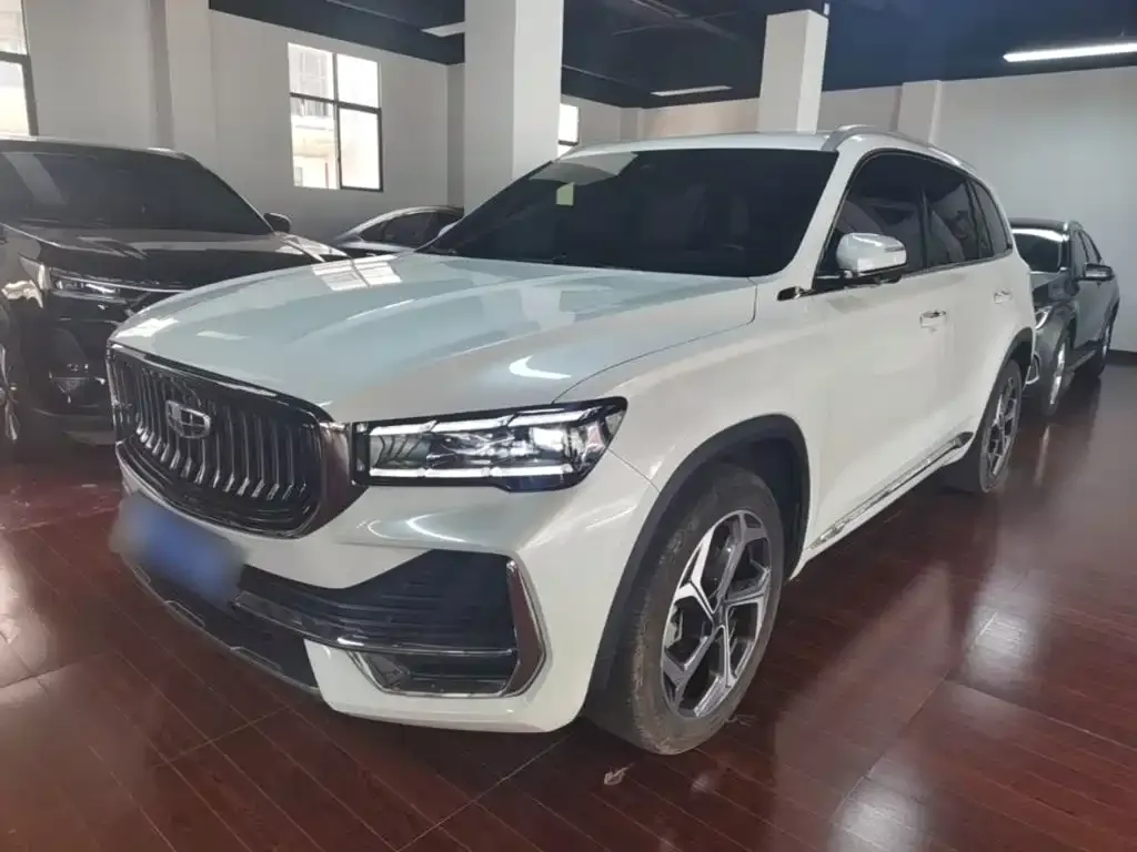 Geely Xingyue L — фото 1