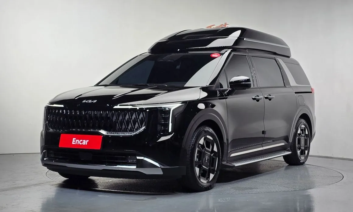 Kia Carnival — фото 1