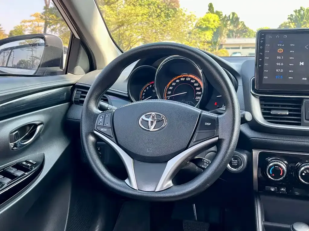 Toyota Yaris L 2022 из CN, фото 6