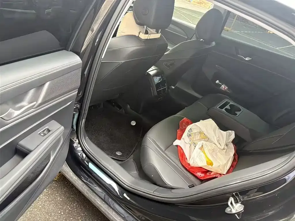 Volkswagen Passat — фото 3