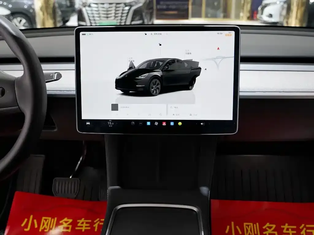 Tesla Model Y — фото 4