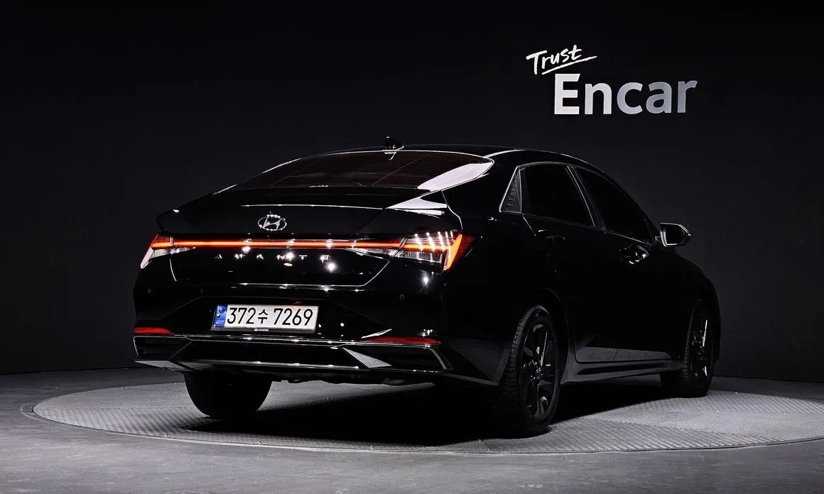 Hyundai AVANTE — фото 2
