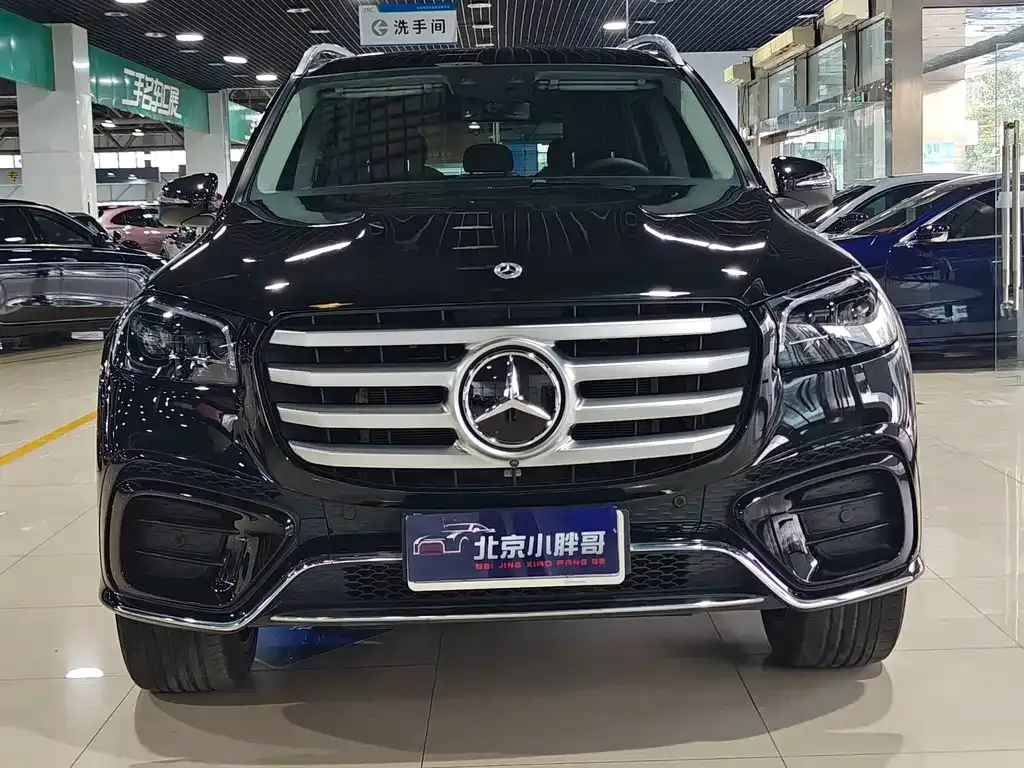 Mercedes-Benz GLS — фото 10