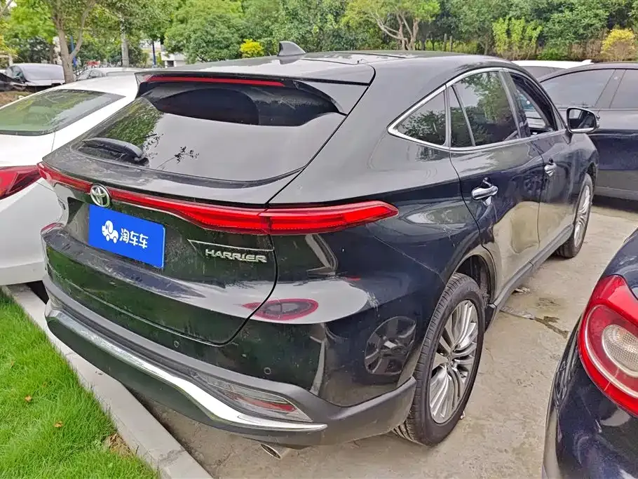 Toyota Harrier — фото 9