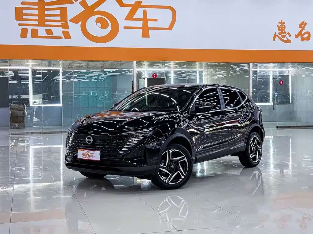 Nissan Qashqai — фото 7