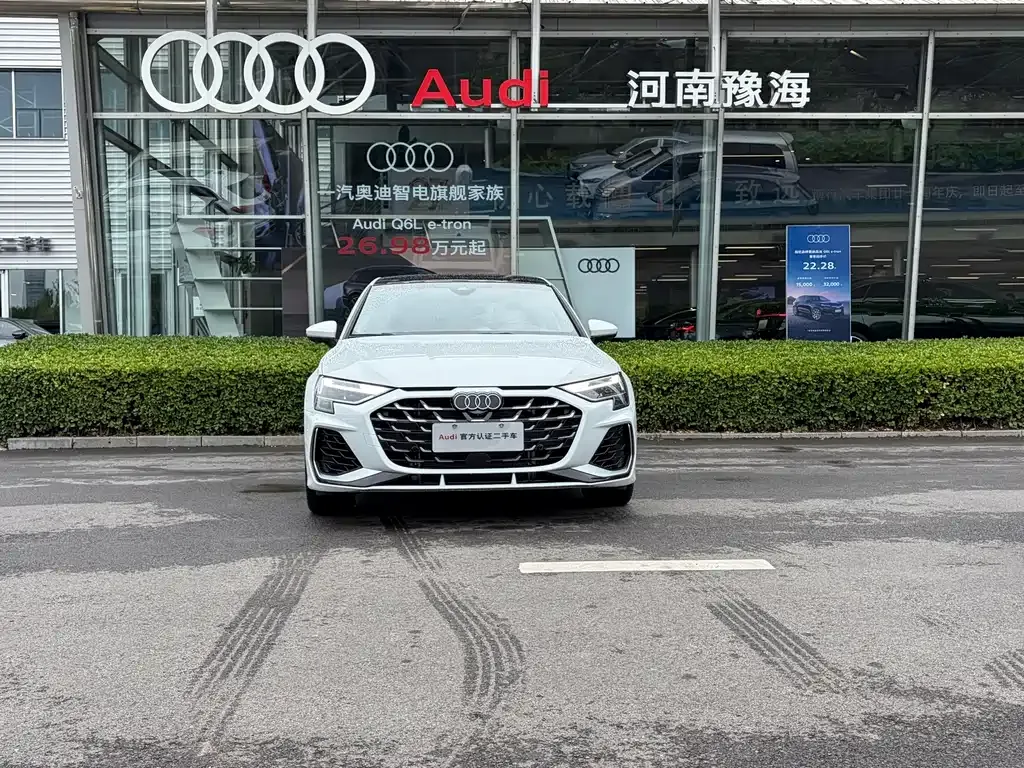 Audi A3 — фото 8