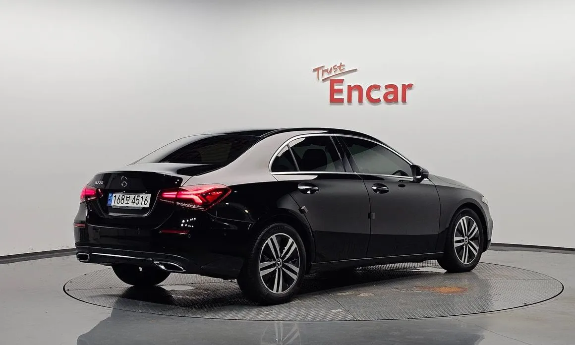 Mercedes-Benz A-Class — фото 10