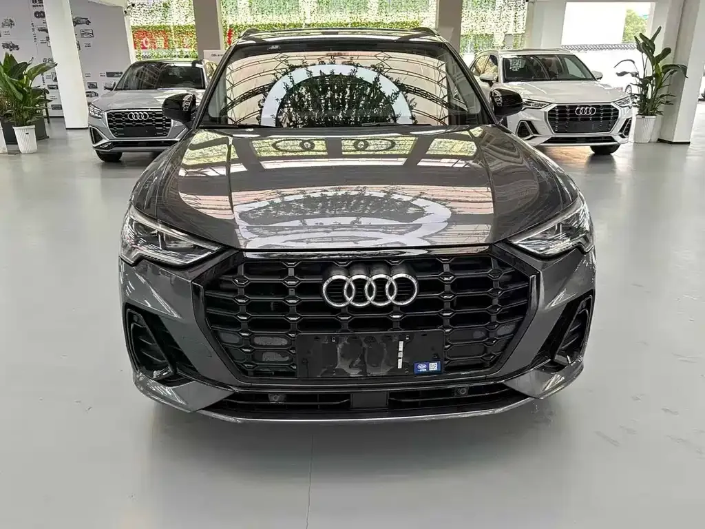 Audi Q3 — фото 6