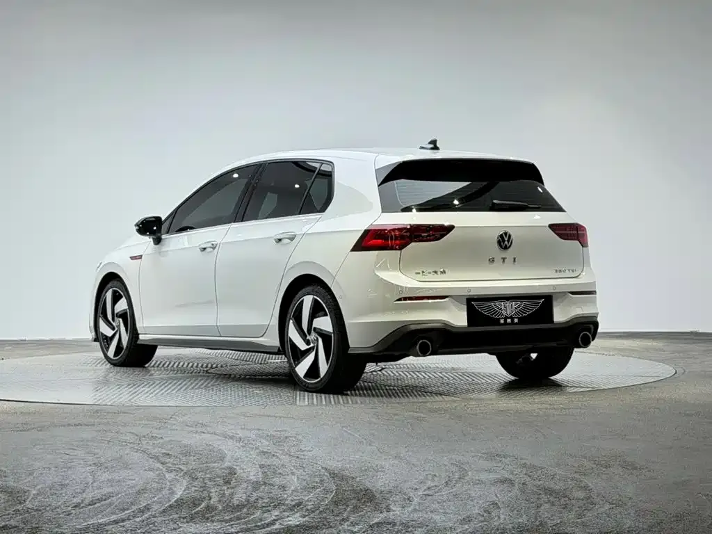 Volkswagen Golf GTI 2022 из CN, фото 8