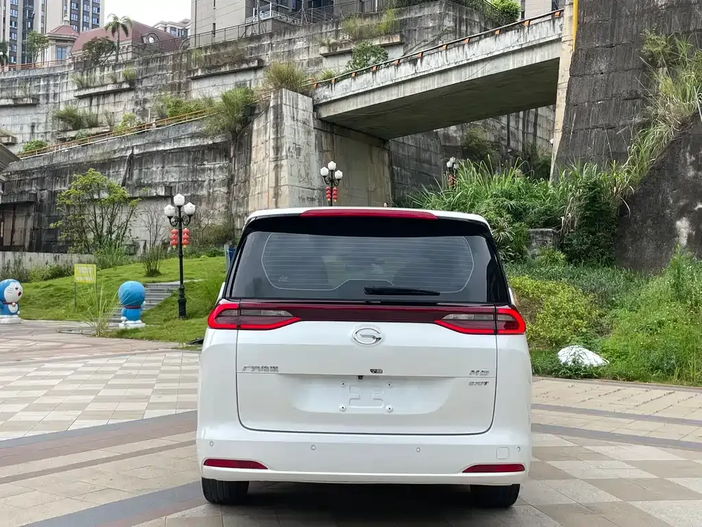 GAC Motor Trumpchi M6 — фото 8