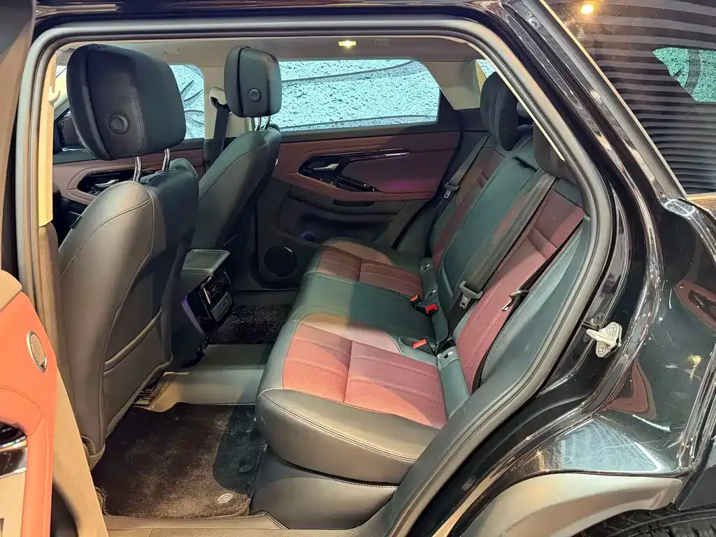 Land Rover Evoque — фото 8