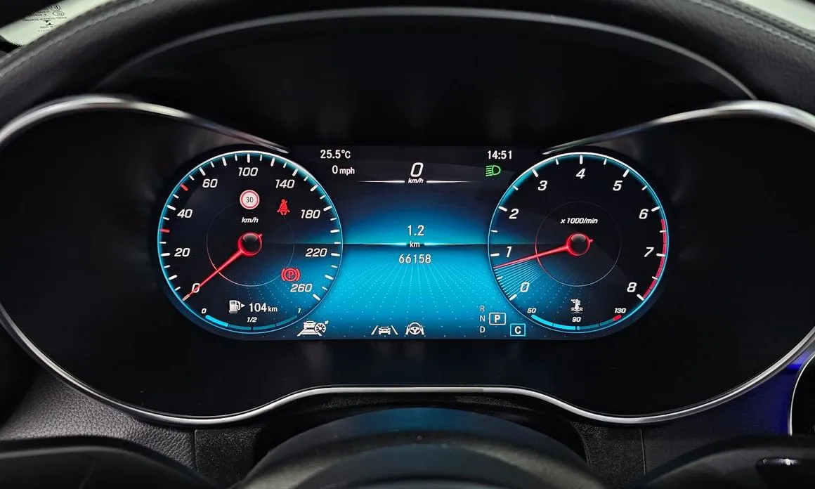 Mercedes-Benz GLC-Class 2023 из KR, фото 4