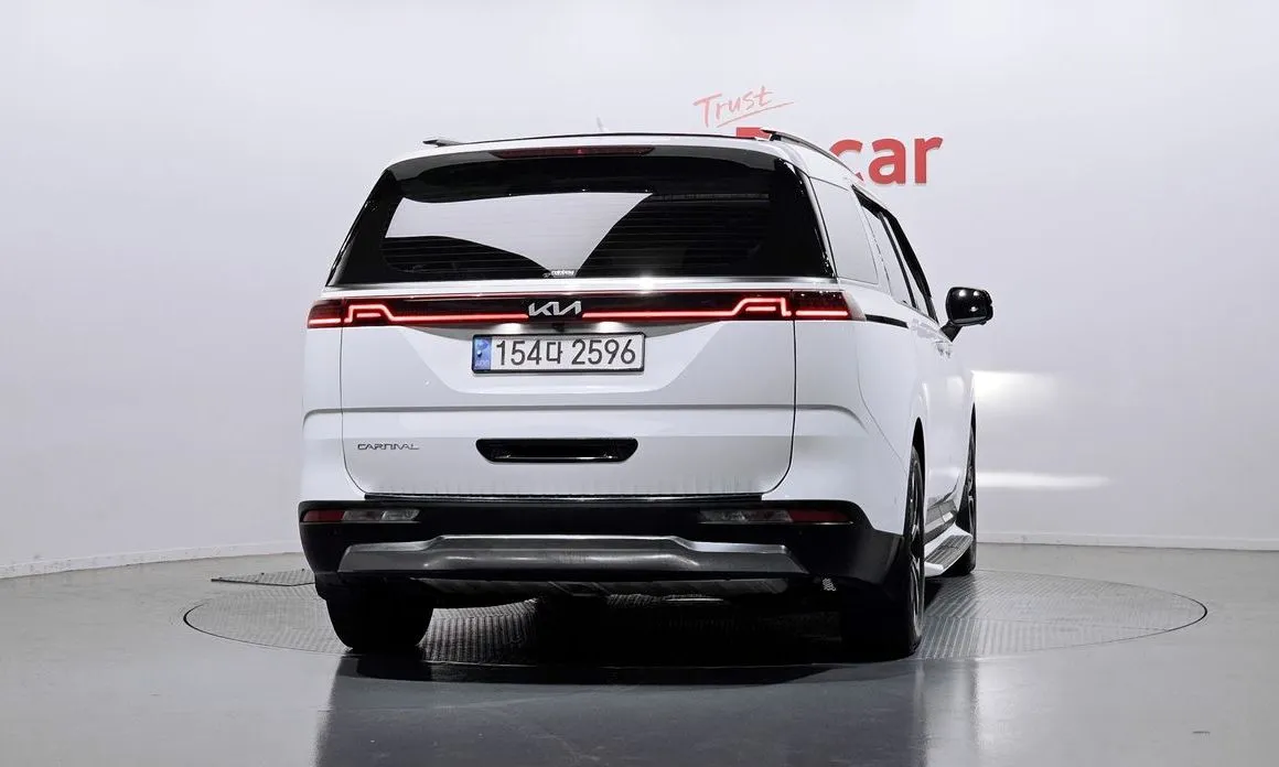 Kia Carnival — фото 2
