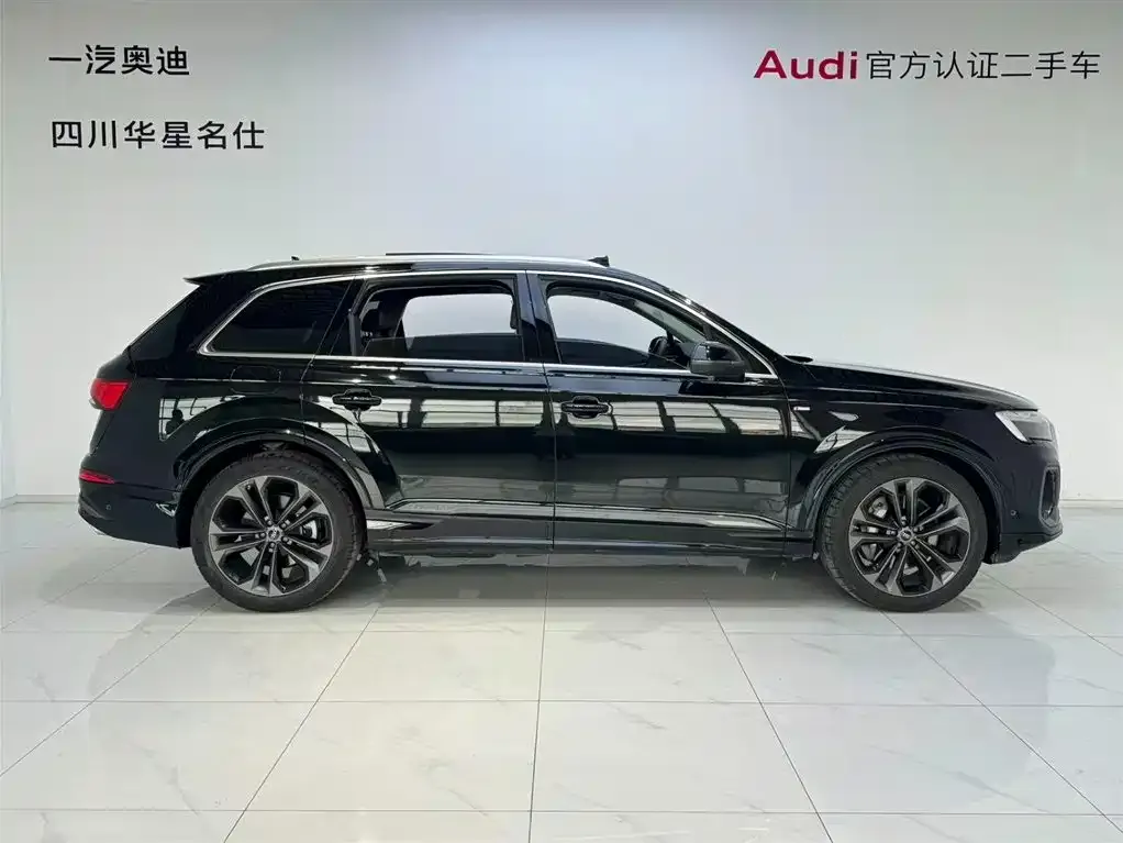 Audi Q7 — фото 5