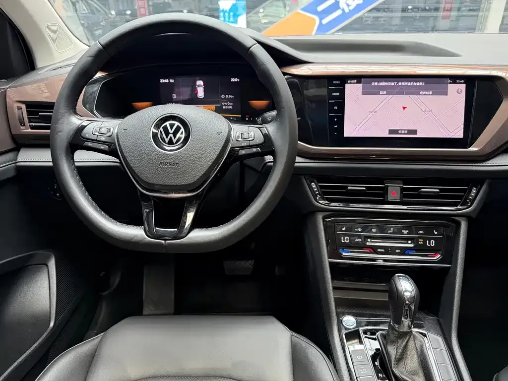 Volkswagen Tharu — фото 9