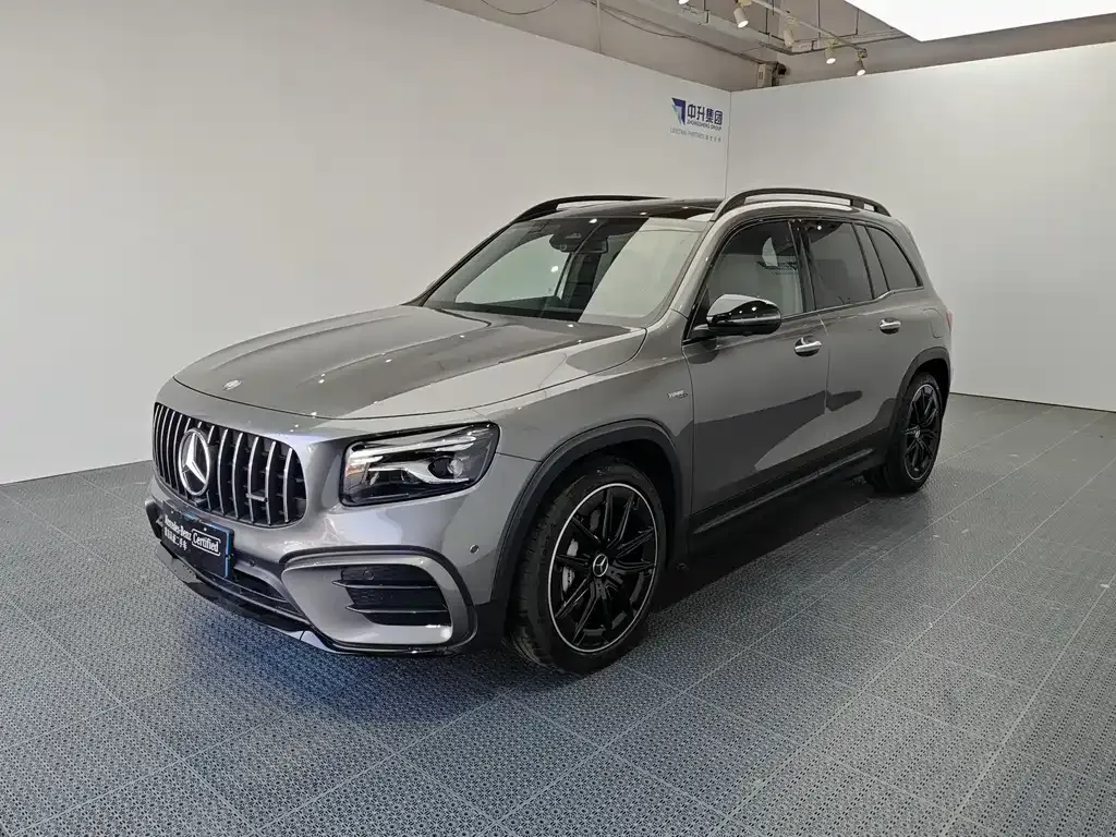 Mercedes-Benz GLB AMG — фото 1