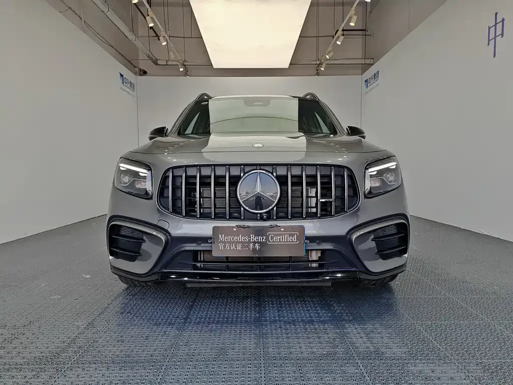 Mercedes-Benz GLB AMG — фото 5
