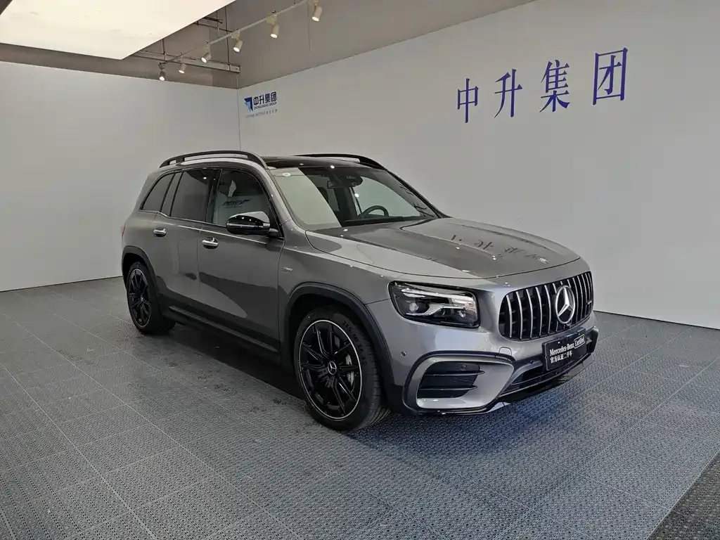 Mercedes-Benz GLB AMG — фото 8
