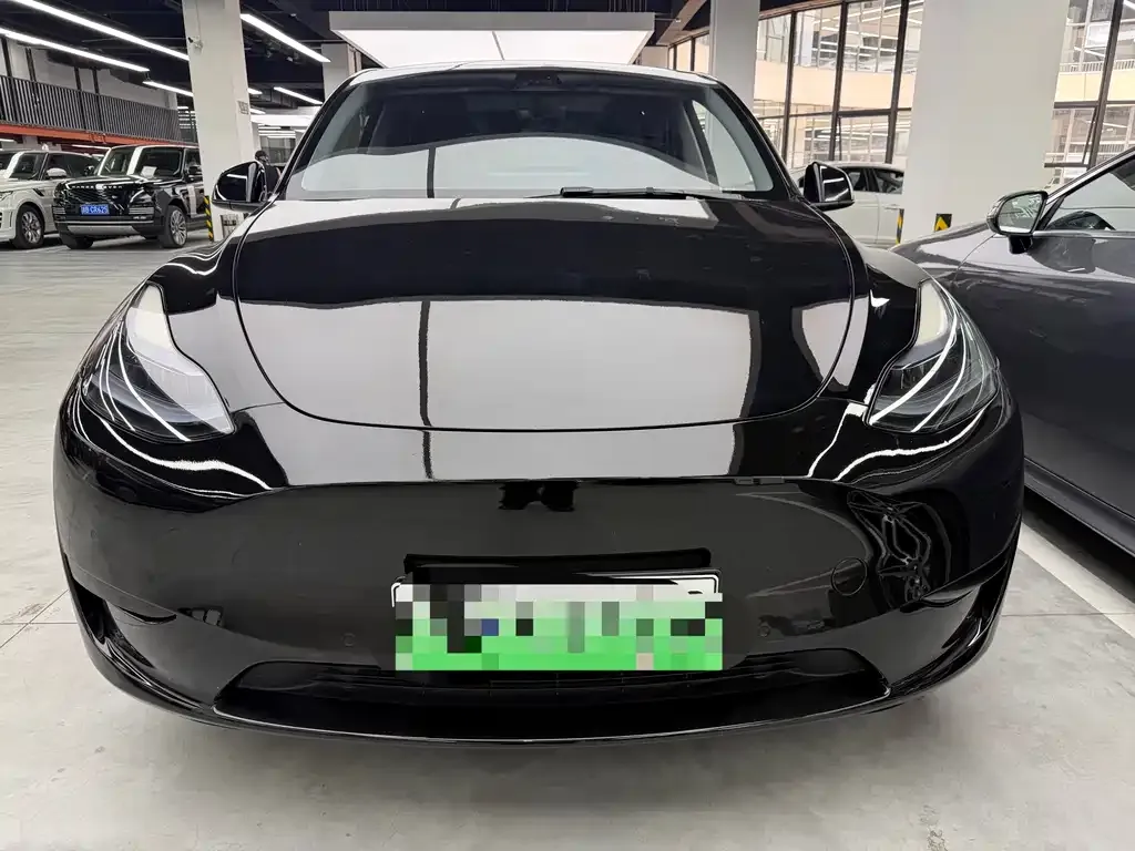 Tesla Model Y — фото 7
