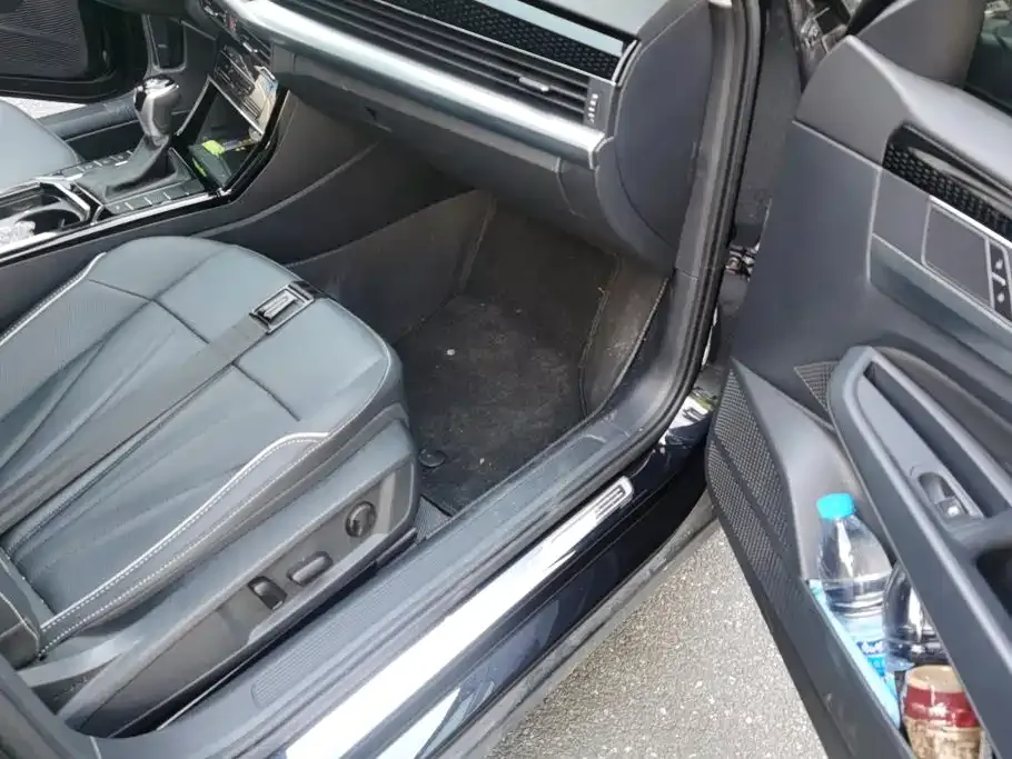 Volkswagen Passat — фото 8