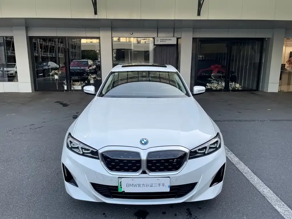 BMW i3 — фото 10