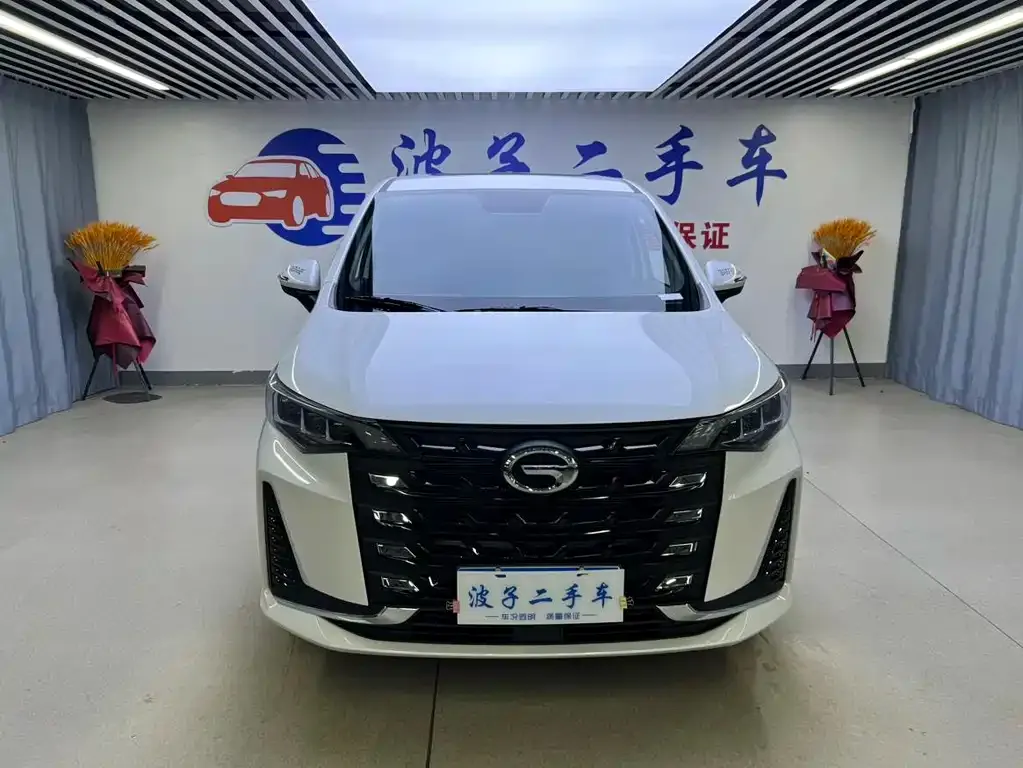GAC Motor Trumpchi M6 — фото 4