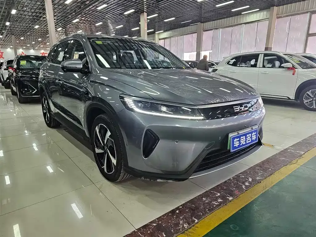 BYD Seal 05 DM-i — фото 3