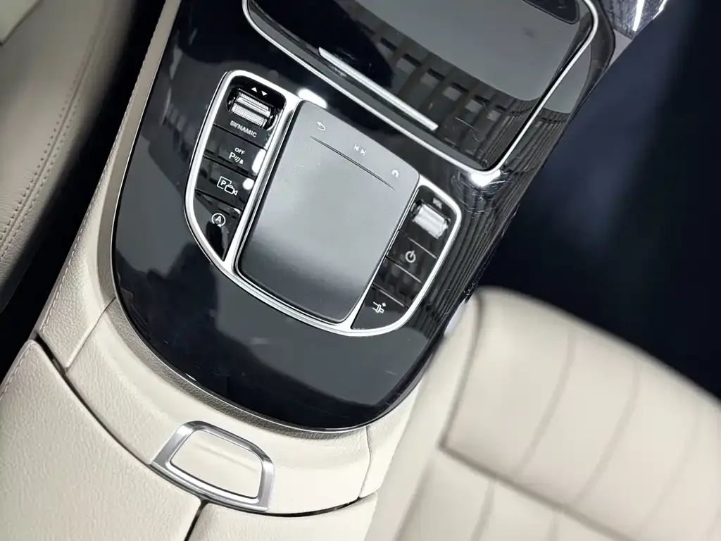 Mercedes-Benz E-Class (Import) — фото 10