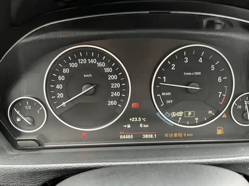 Volkswagen Passat — фото 6
